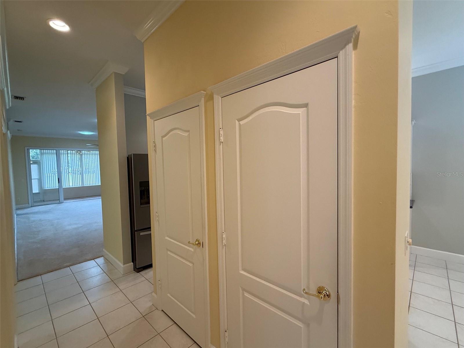 1300 Asher Ct Property Photo 14