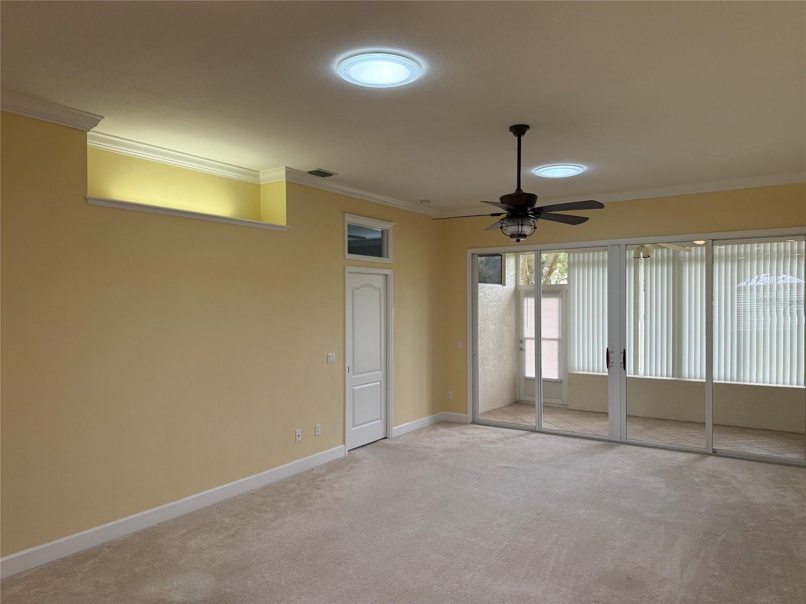 1300 Asher Ct Property Photo 20