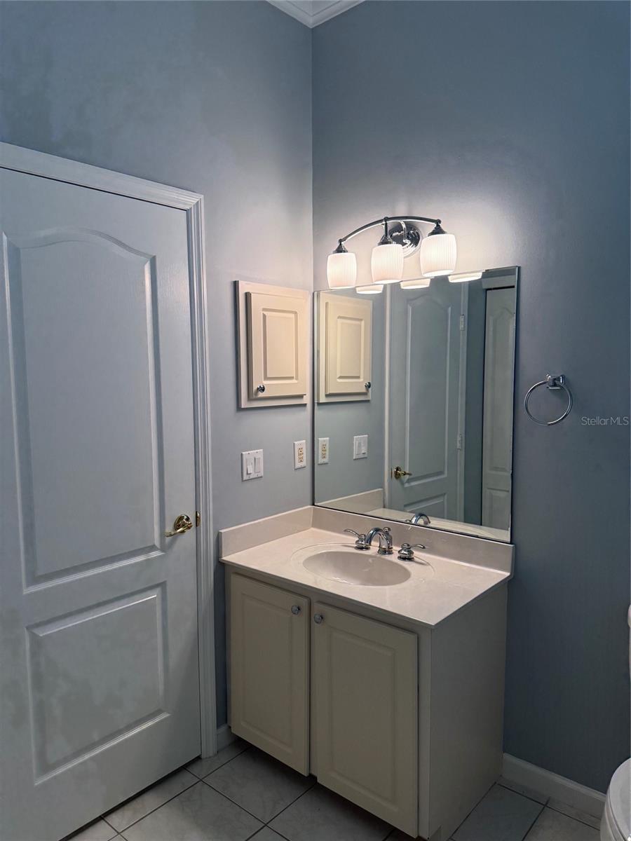 1300 Asher Ct Property Photo 26