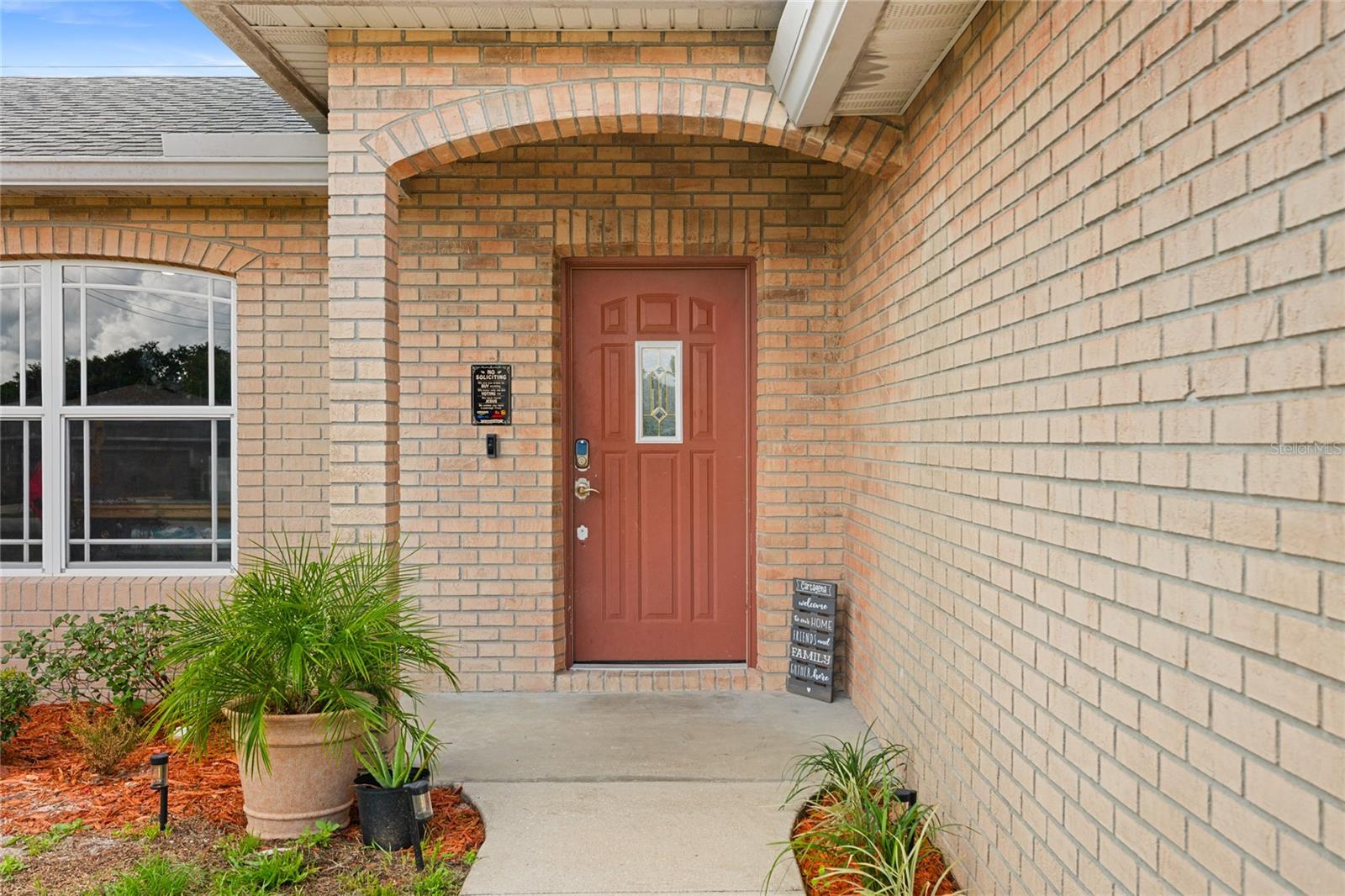 2086 S Parkton Dr Property Photo 4