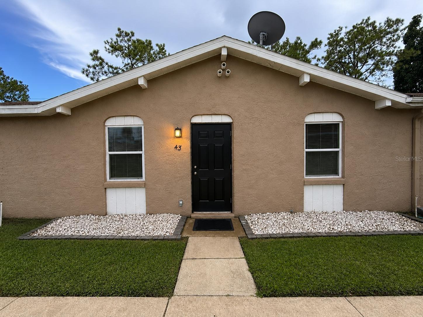 43 W LAS PALMAS WAY Property Photo 1