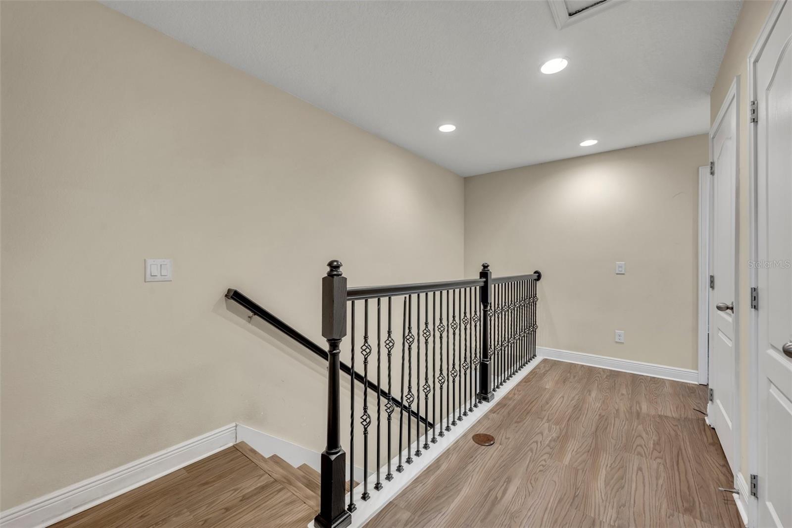 8177 Roseville Blvd Property Photo 22