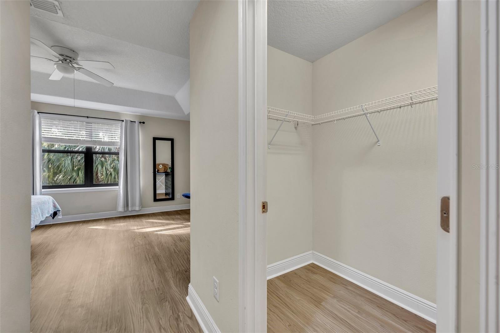 8177 Roseville Blvd Property Photo 23