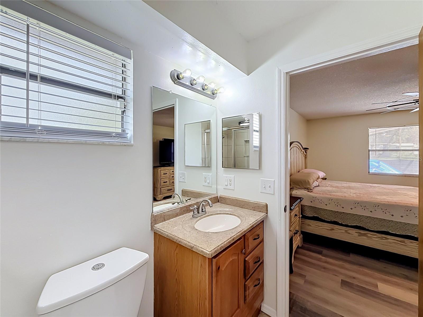 12505 Wedgefield Dr Property Photo 25