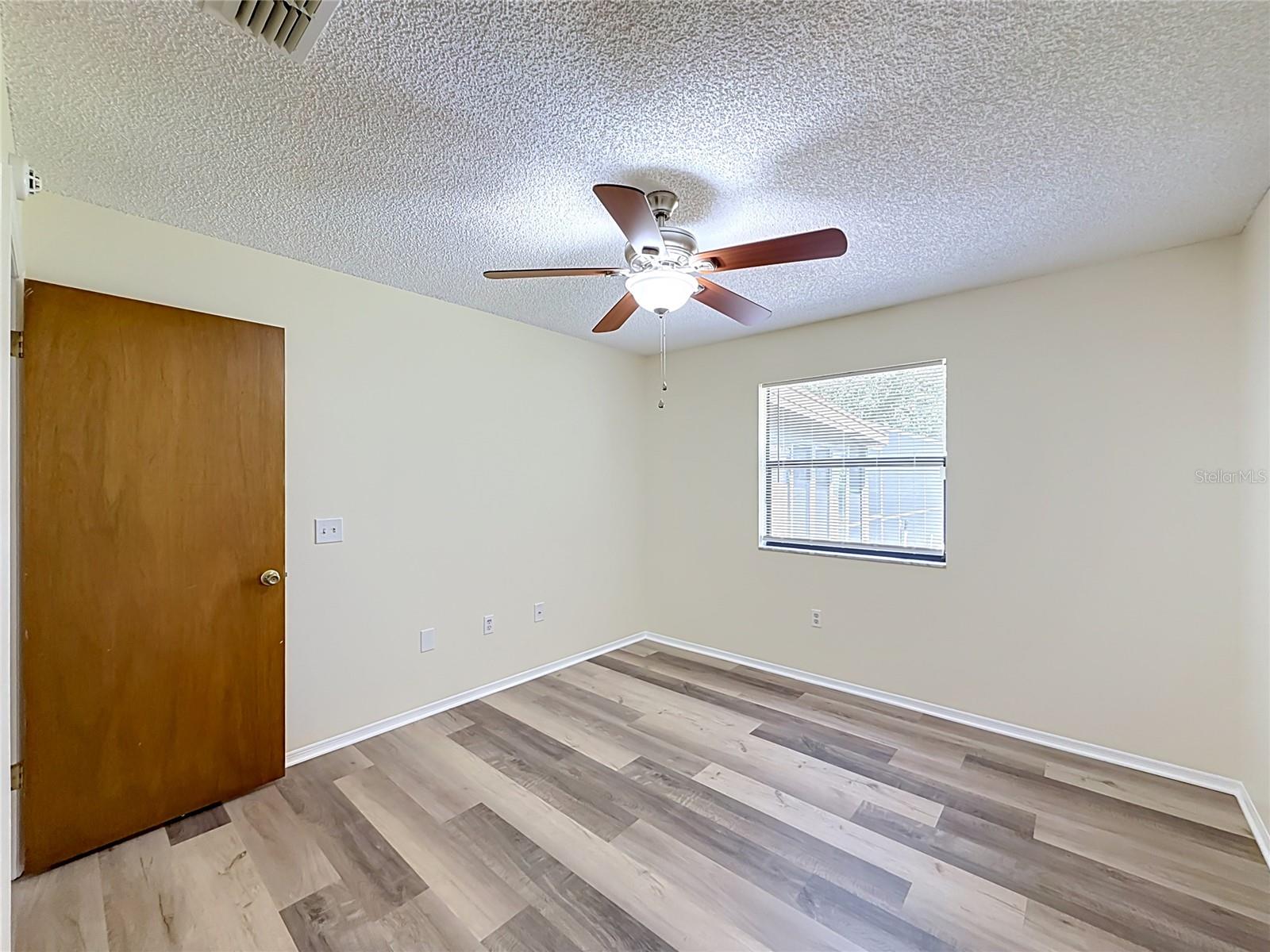 12505 Wedgefield Dr Property Photo 28