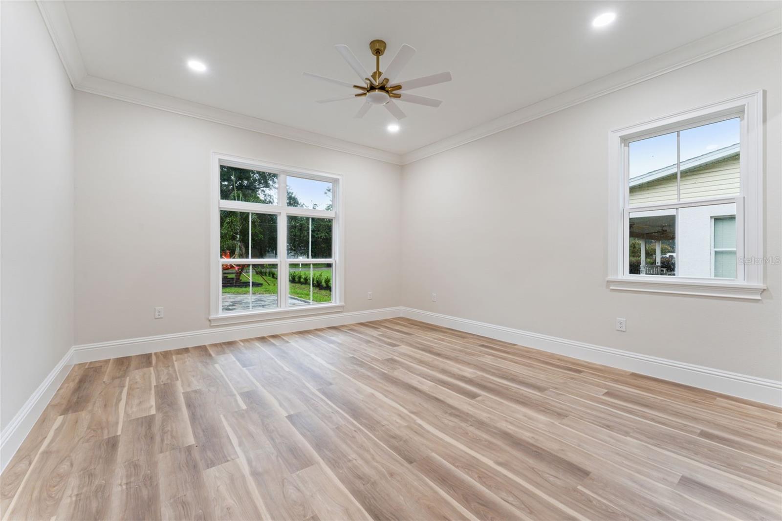 1614 Jeanette St Property Photo 57