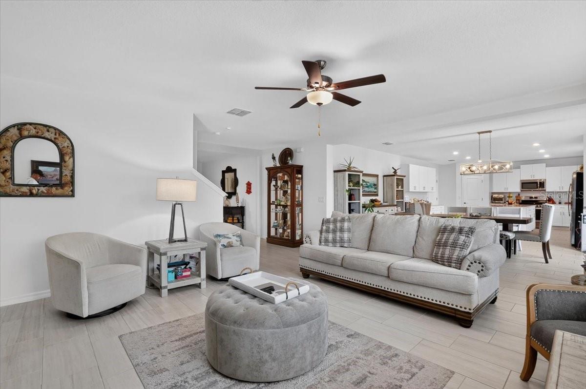 12036 Blue Diamond Trl Property Photo 7