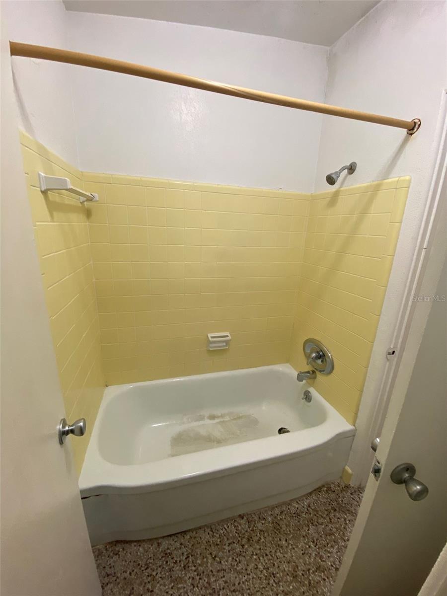2122 Ridge Dr Property Photo 17