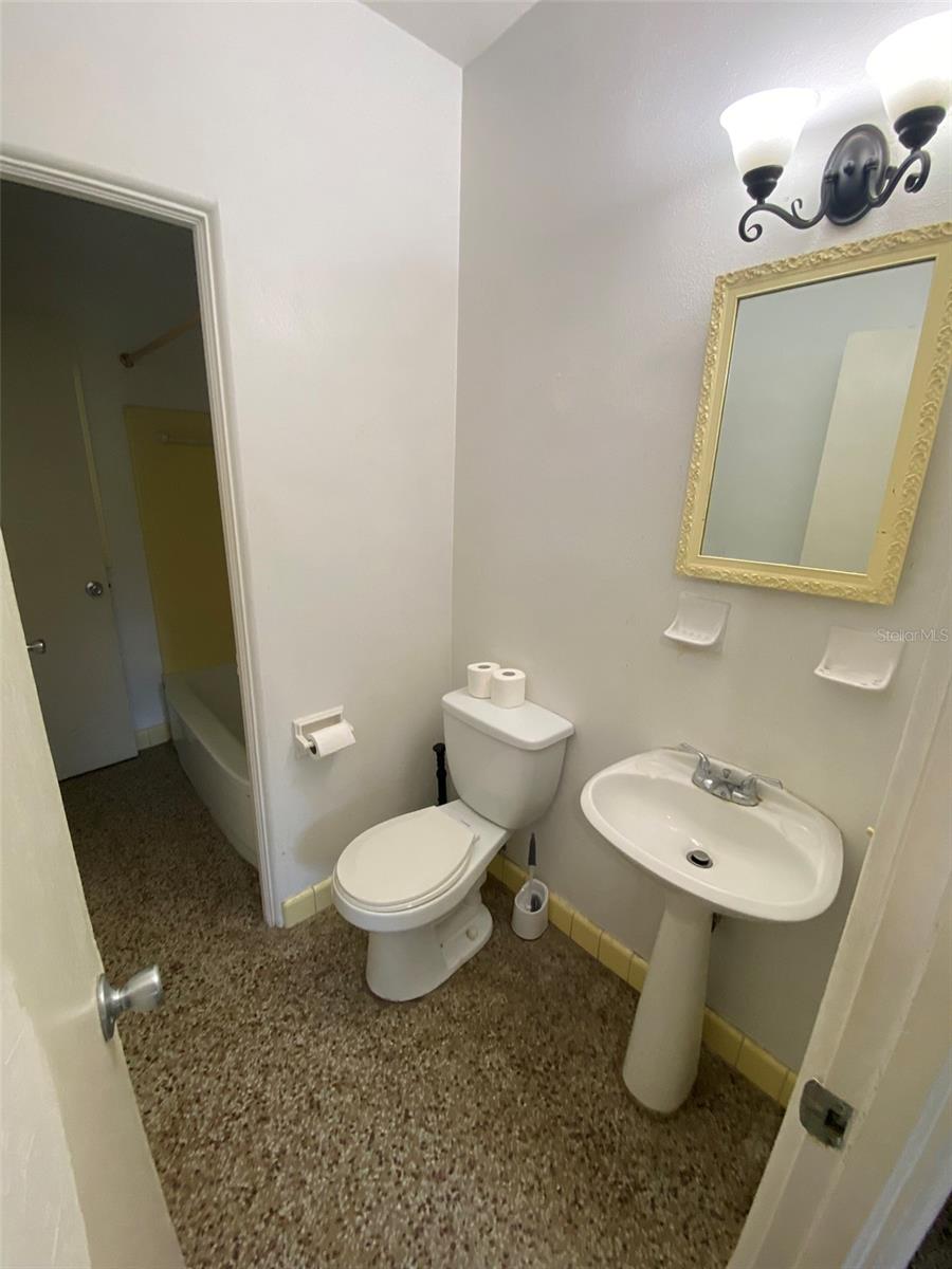 2122 Ridge Dr Property Photo 19