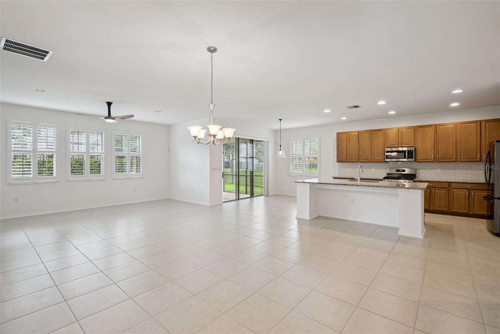 211 Lugano Way Property Photo 8