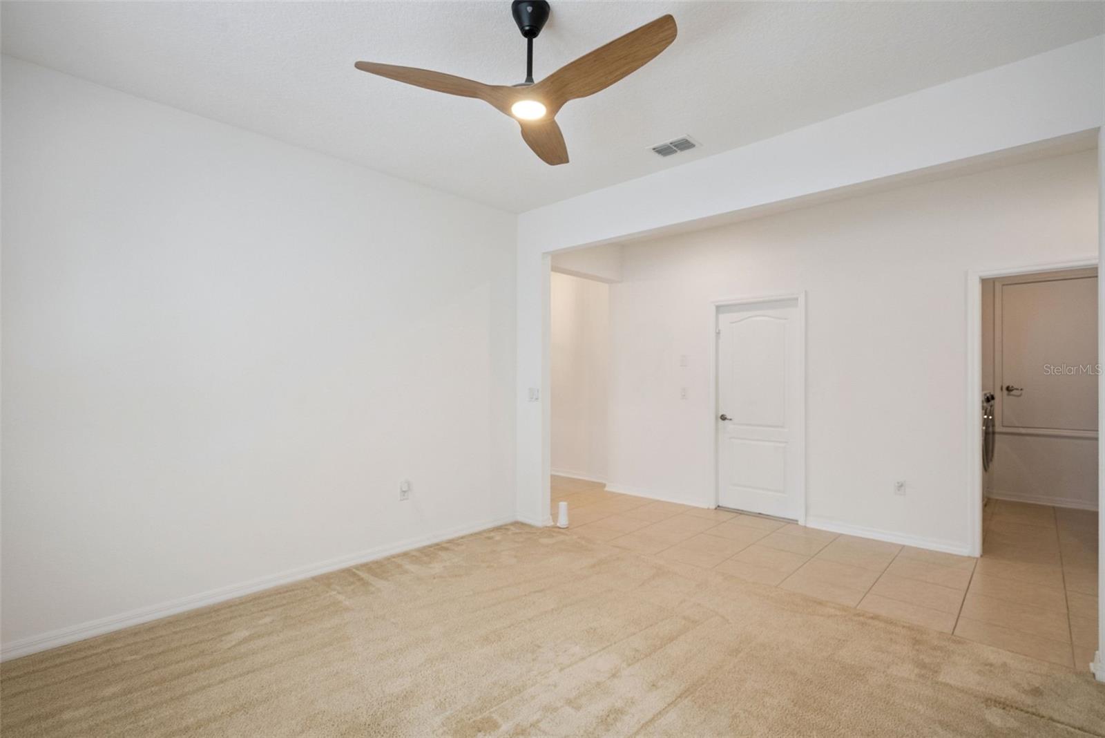 211 Lugano Way Property Photo 23