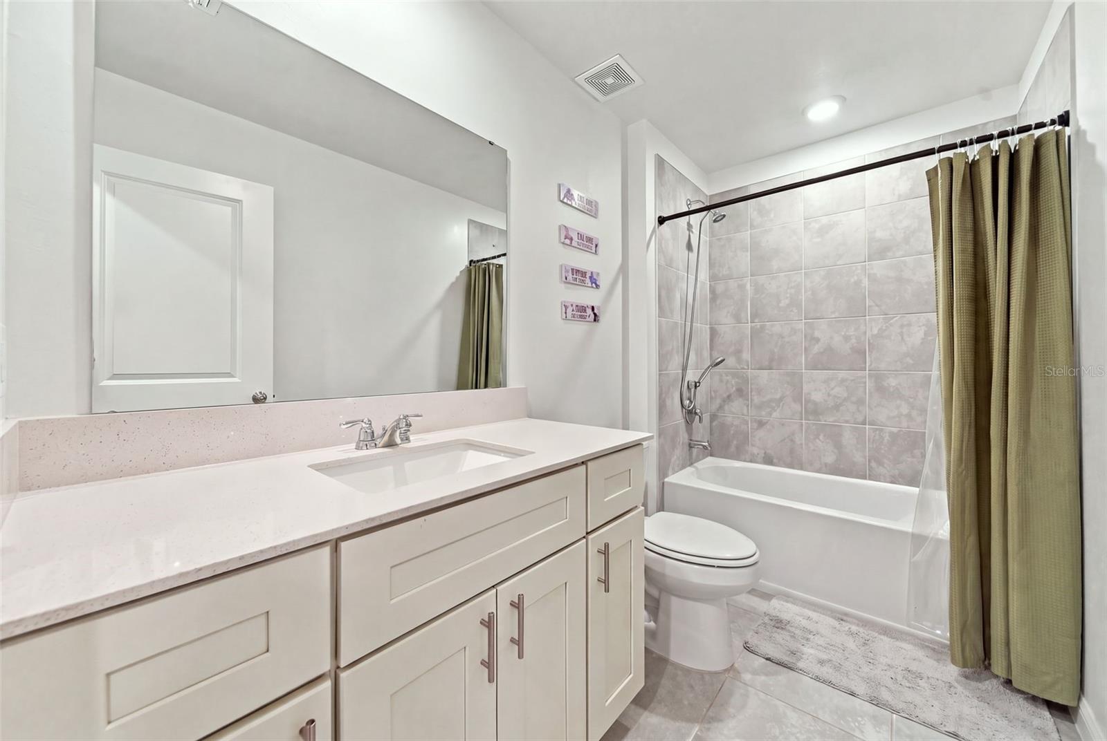 506 Bell Prairie Cir Property Photo 18