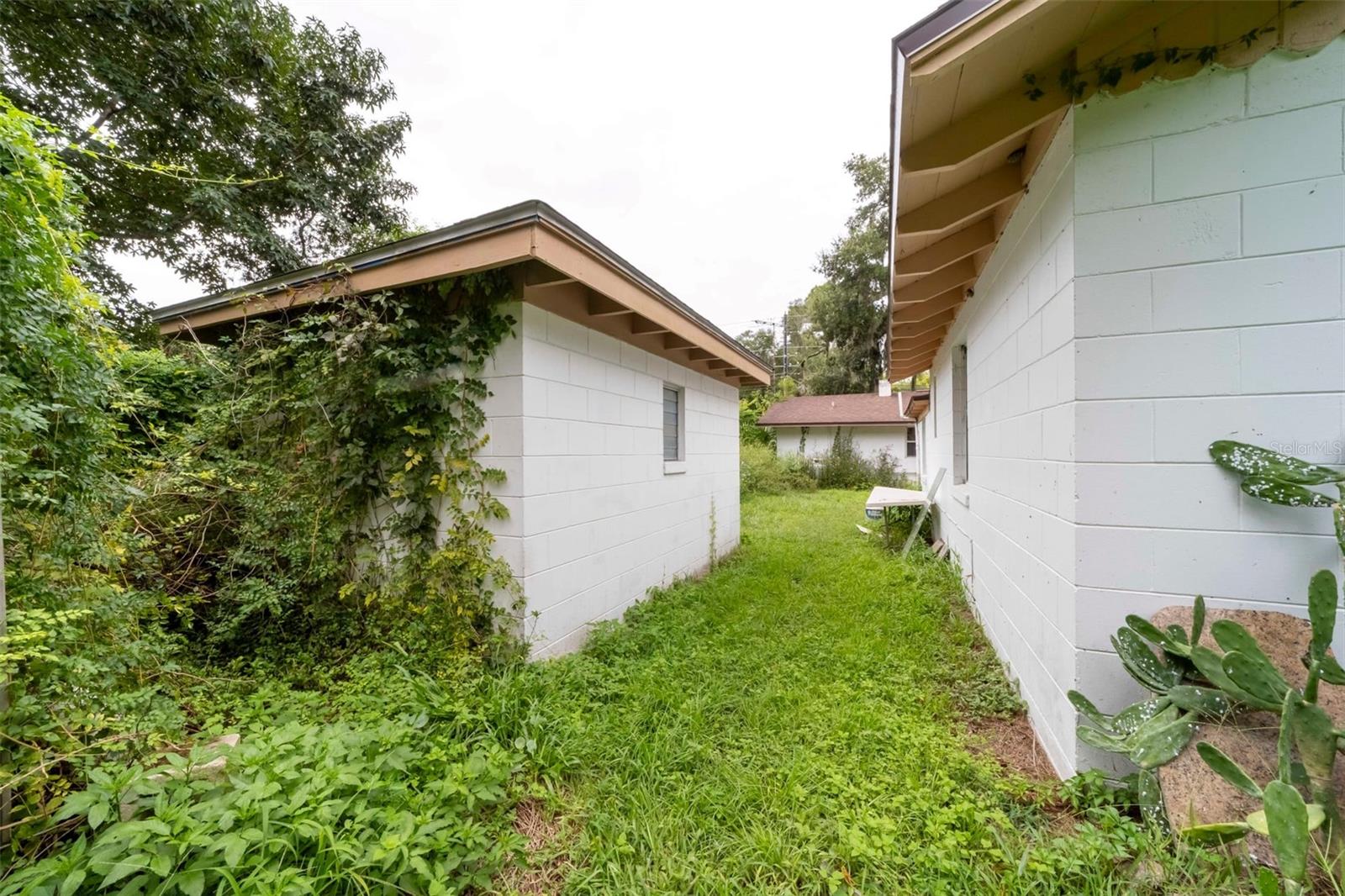 2076 Old New York Ave Property Photo 12
