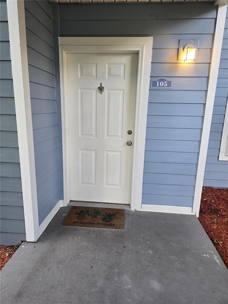 2577 Grassy Point Dr #105 Property Photo 4