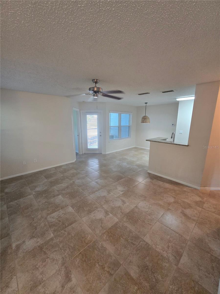 2577 Grassy Point Dr #105 Property Photo 5