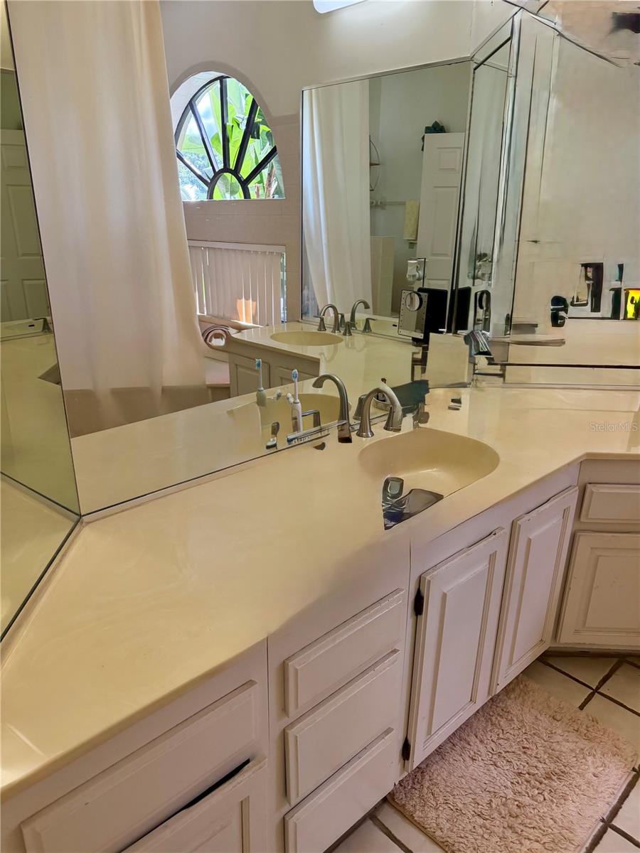 1260 Lake Willisara Cir Property Photo 13