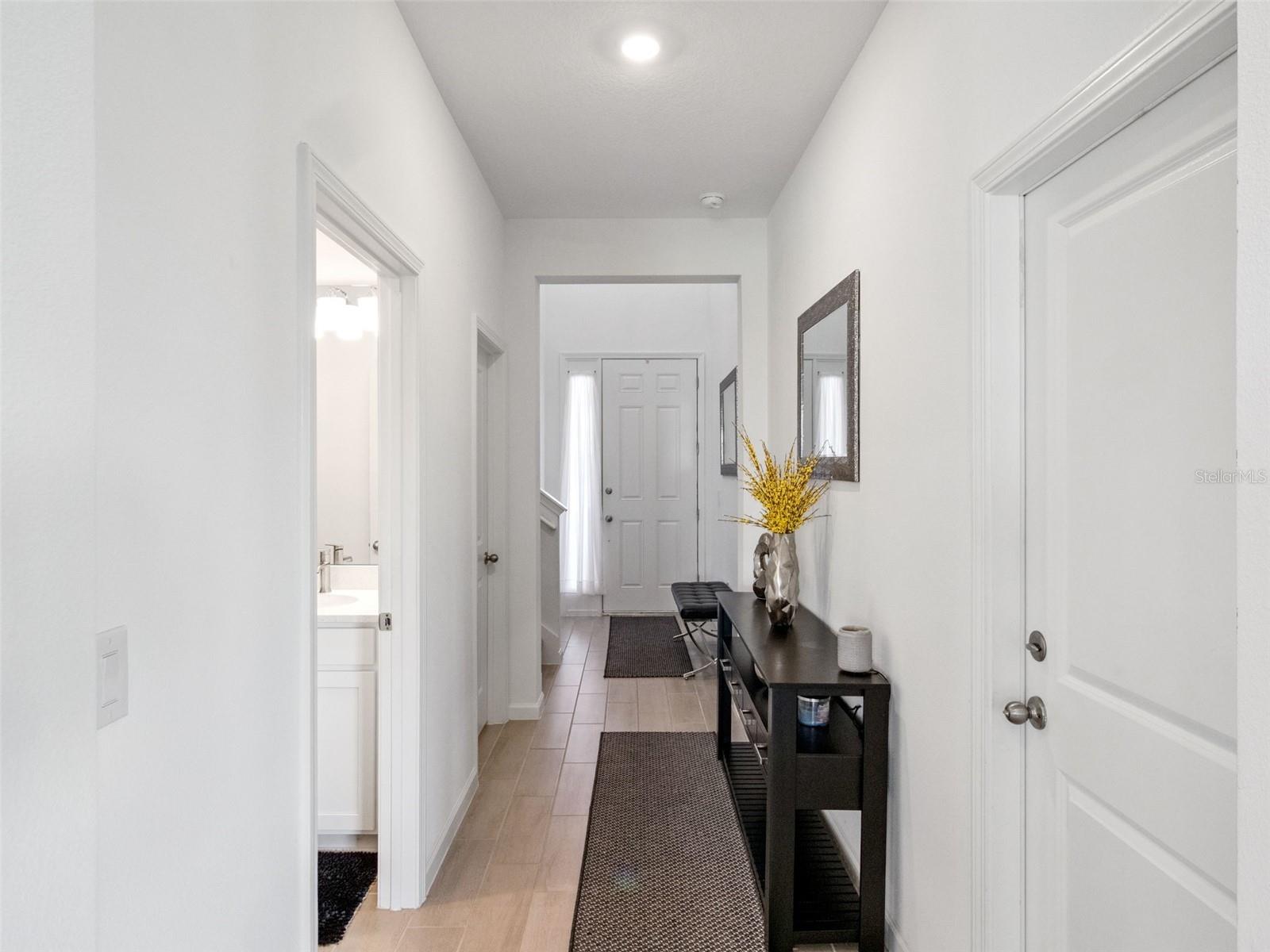 591 Via Bella Ct Property Photo 4