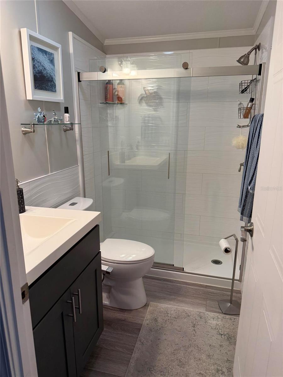 5109 8th B St E Property Photo 13