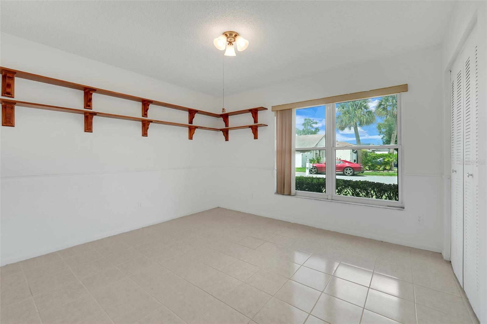 2847 Sunbranch Drive Property Photo 18