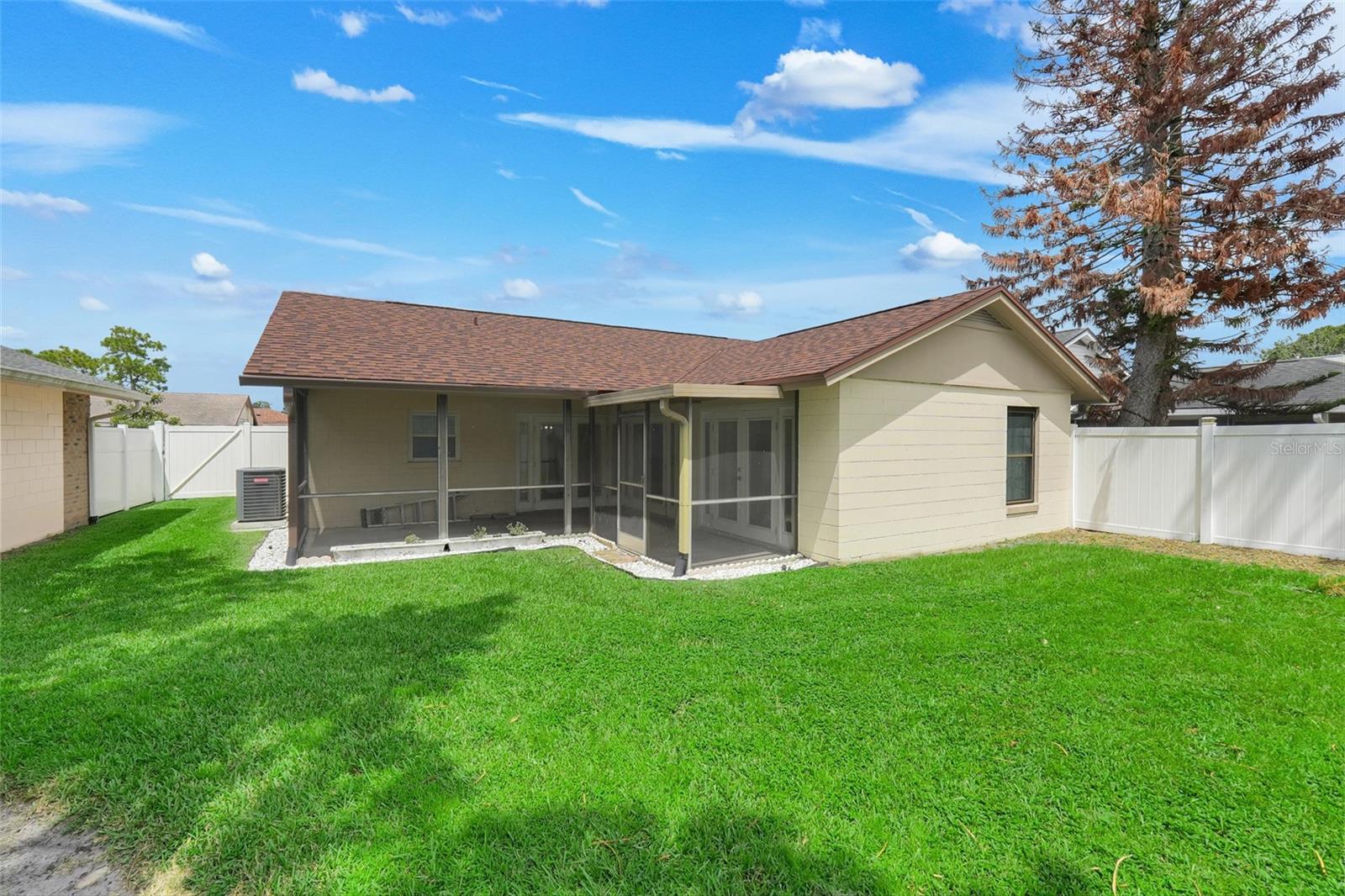 2847 Sunbranch Drive Property Photo 25