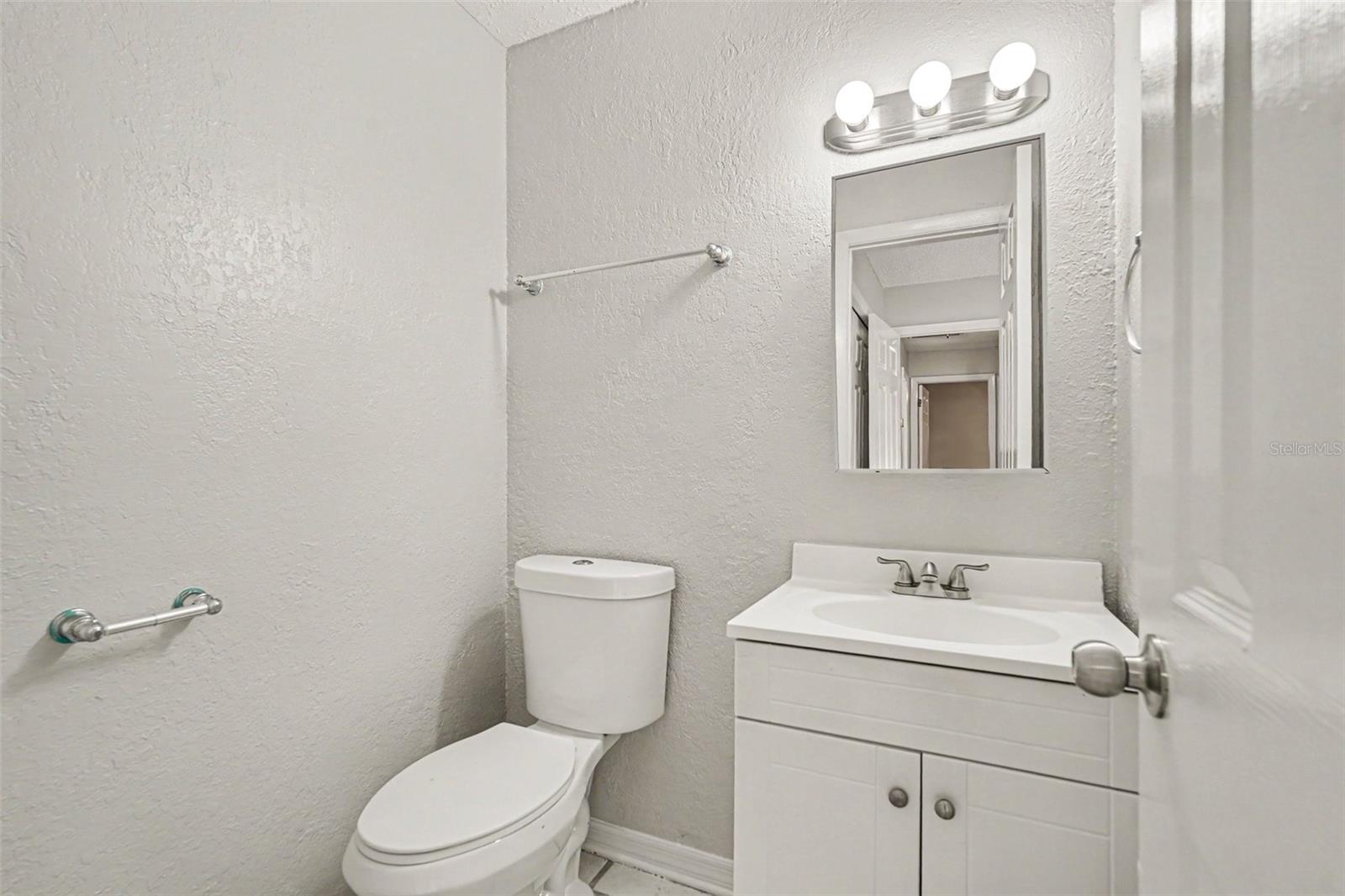 8503 Fish Lake Rd Property Photo 16