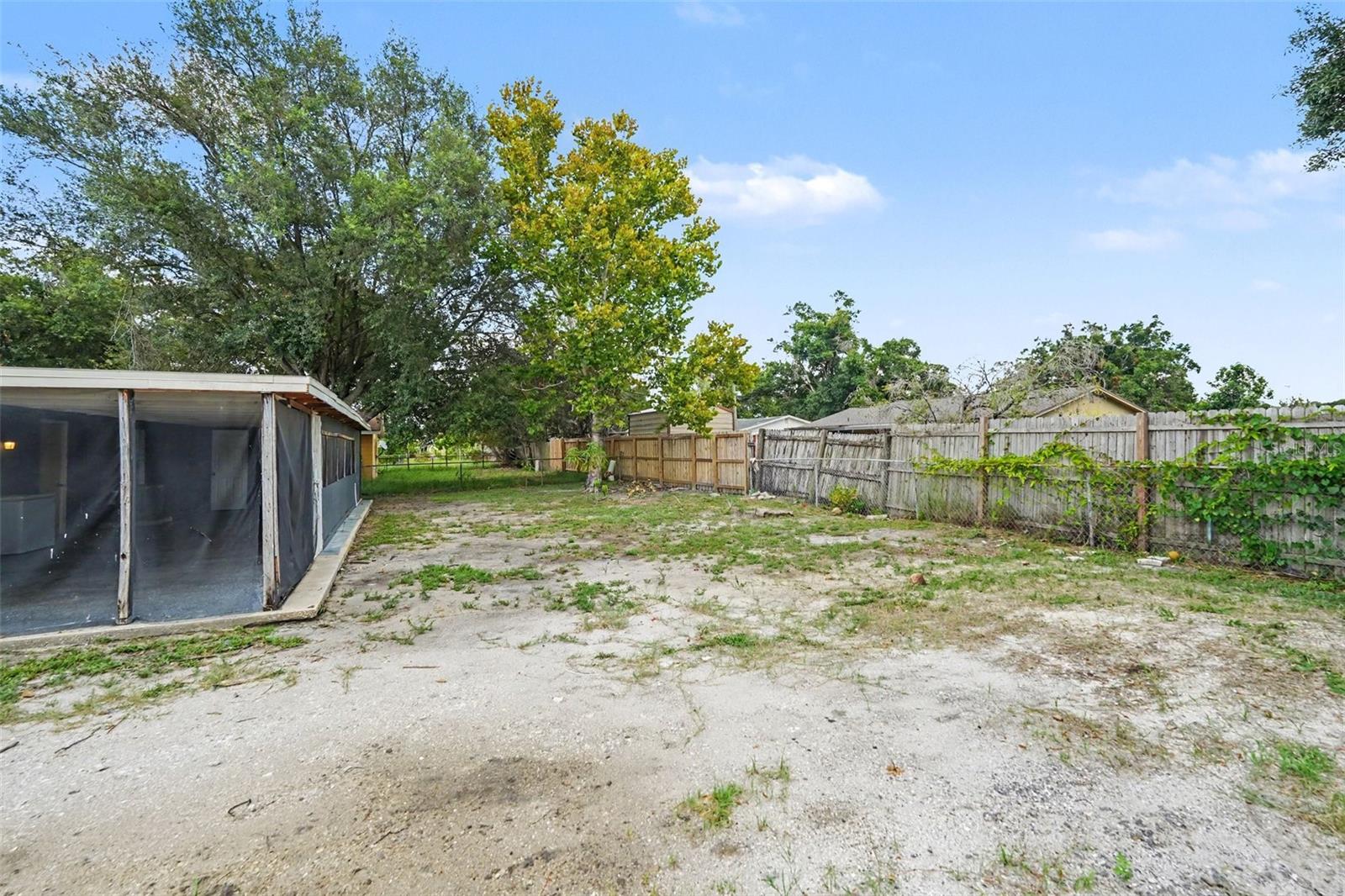 8503 Fish Lake Rd Property Photo 27