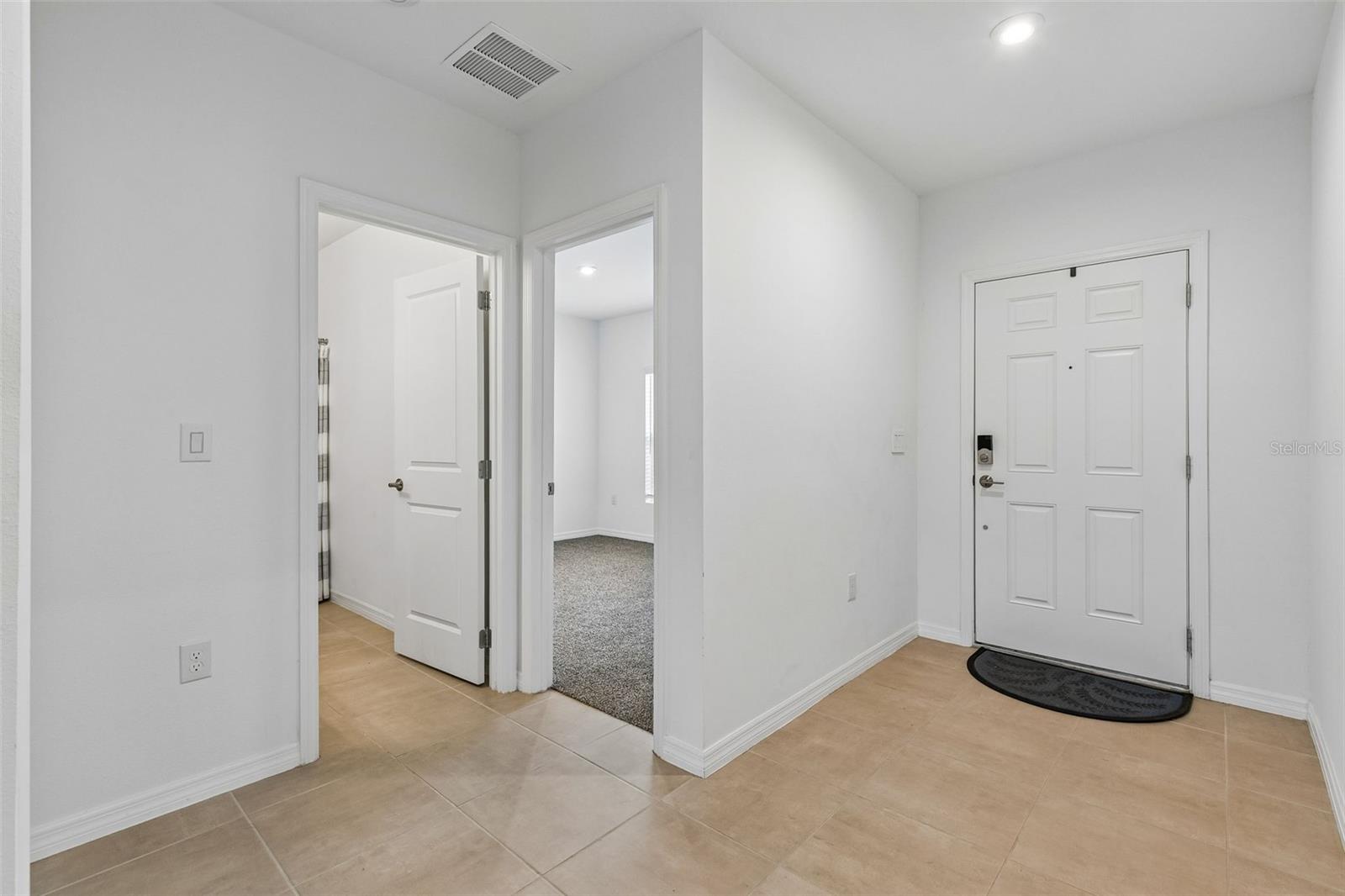 4250 Southern Vista Loop Property Photo 10