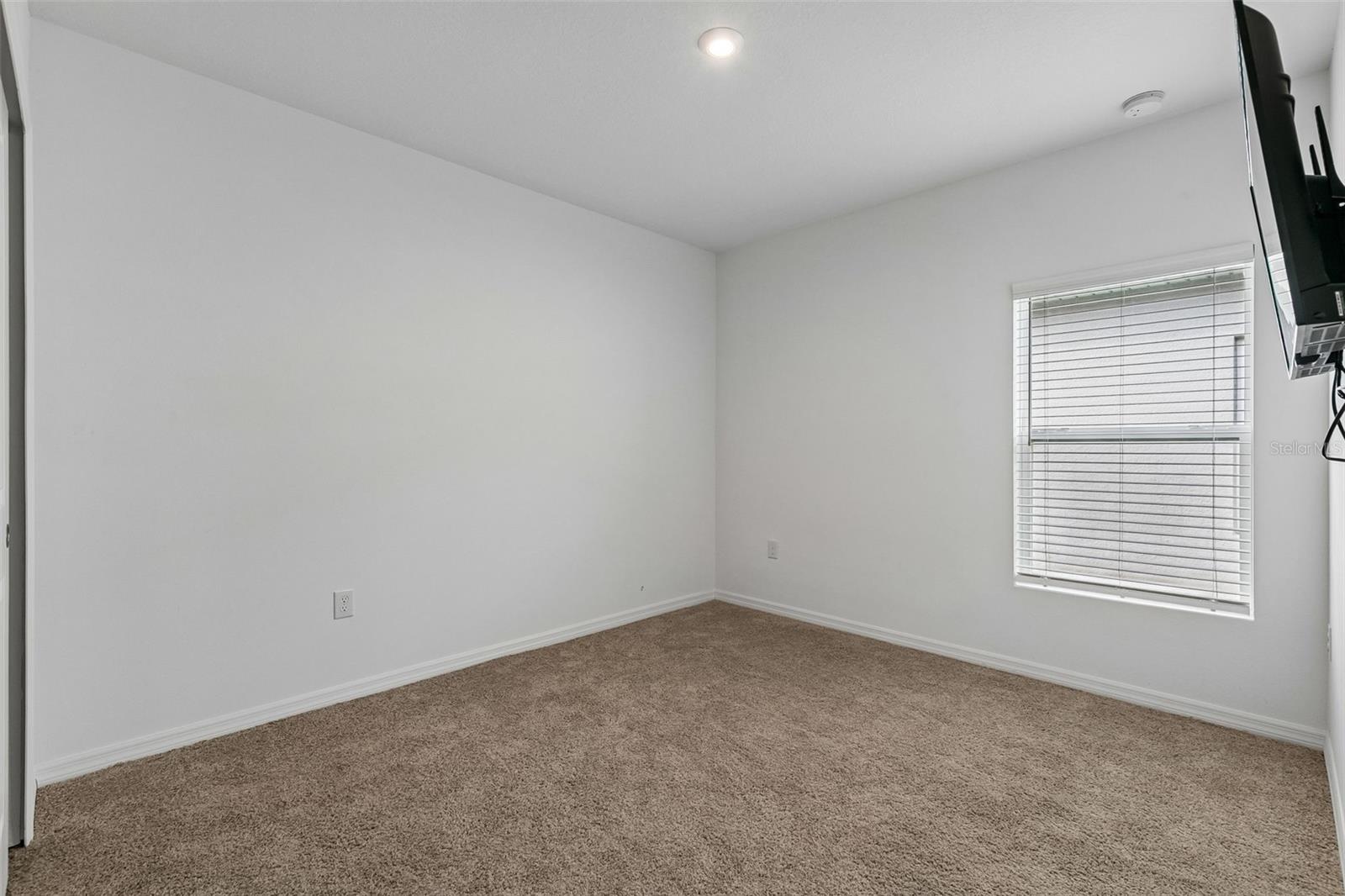 4250 Southern Vista Loop Property Photo 15