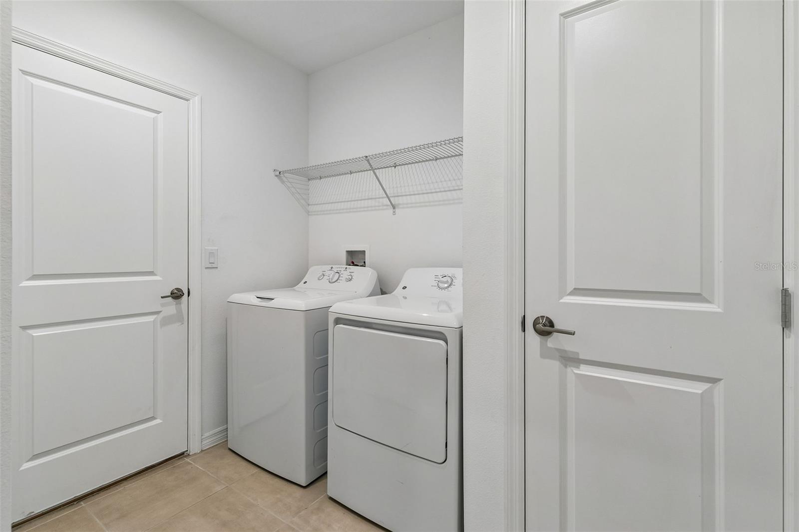 4250 Southern Vista Loop Property Photo 16