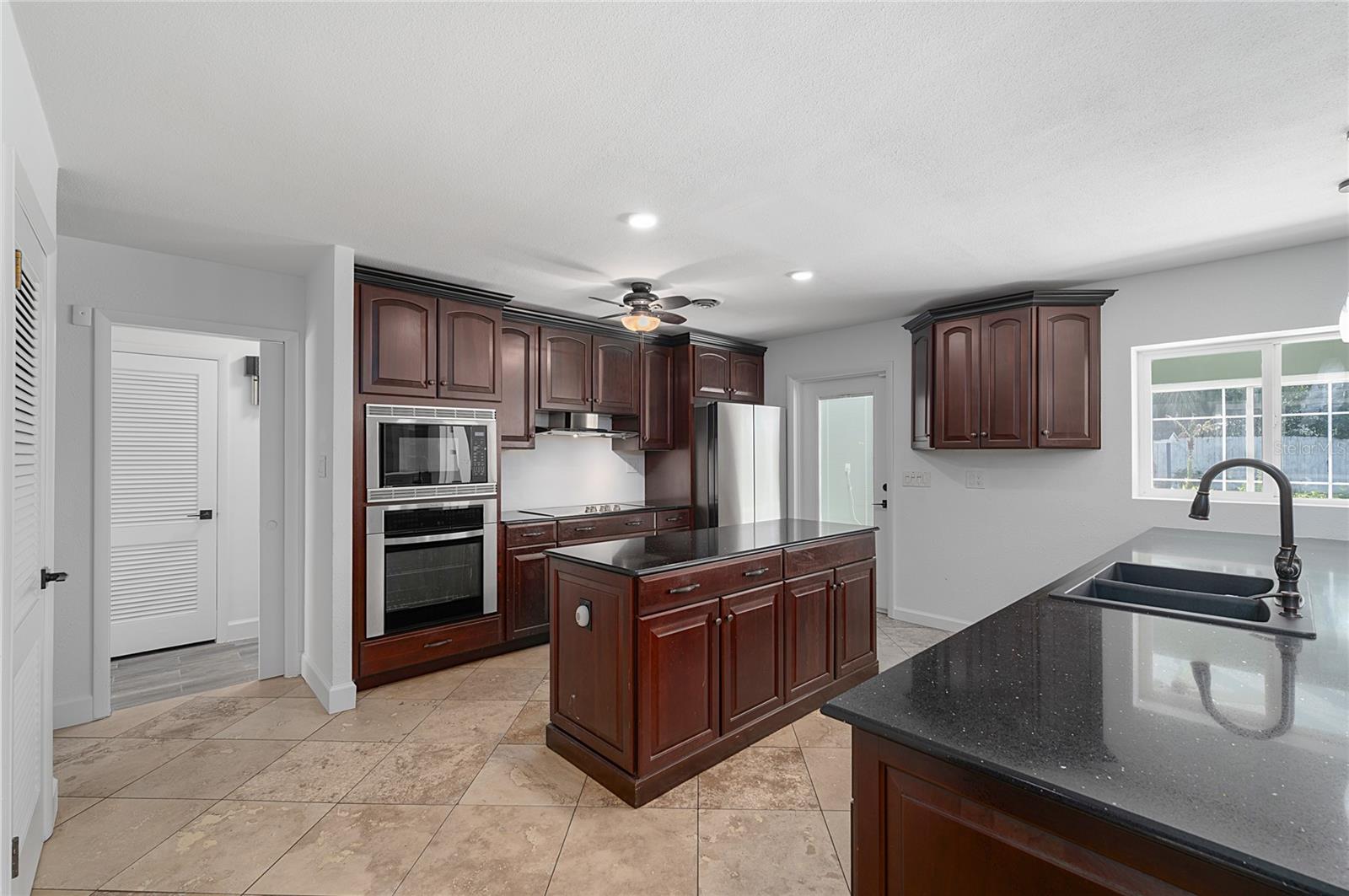 5314 Kenyon Rd Property Photo 23