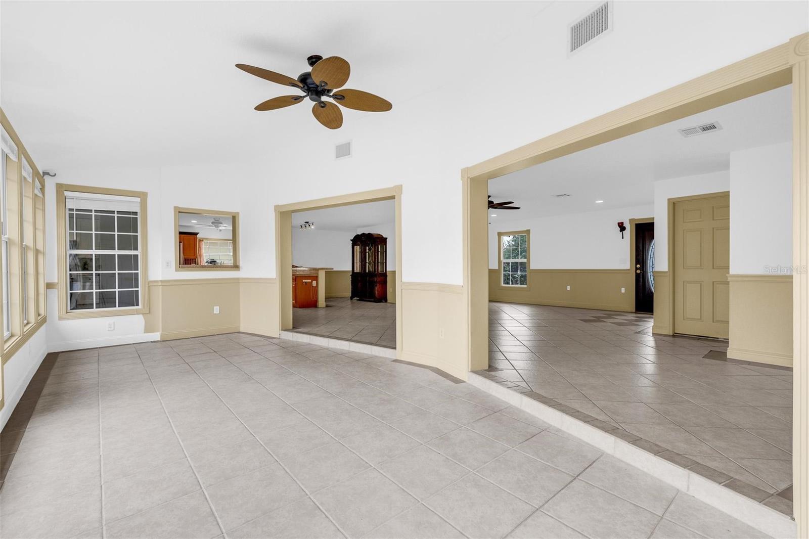 507 Phyllis Cir Property Photo 19