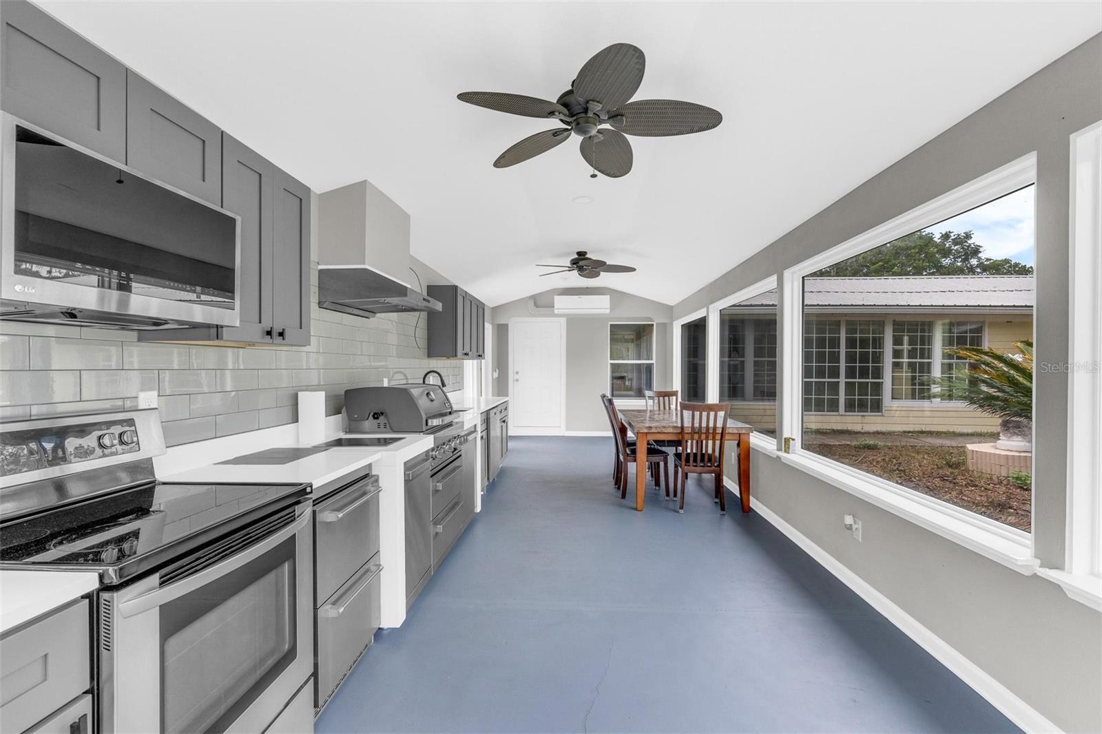507 Phyllis Cir Property Photo 40
