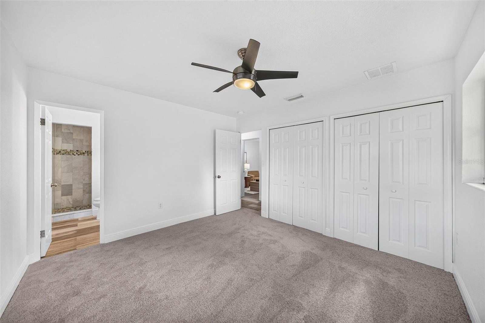 2345 Brookshire Ave Property Photo 20
