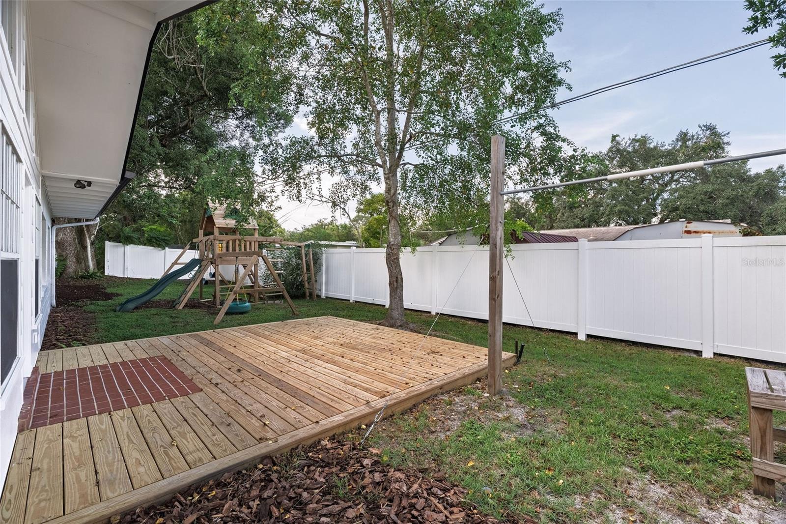 2345 Brookshire Ave Property Photo 61
