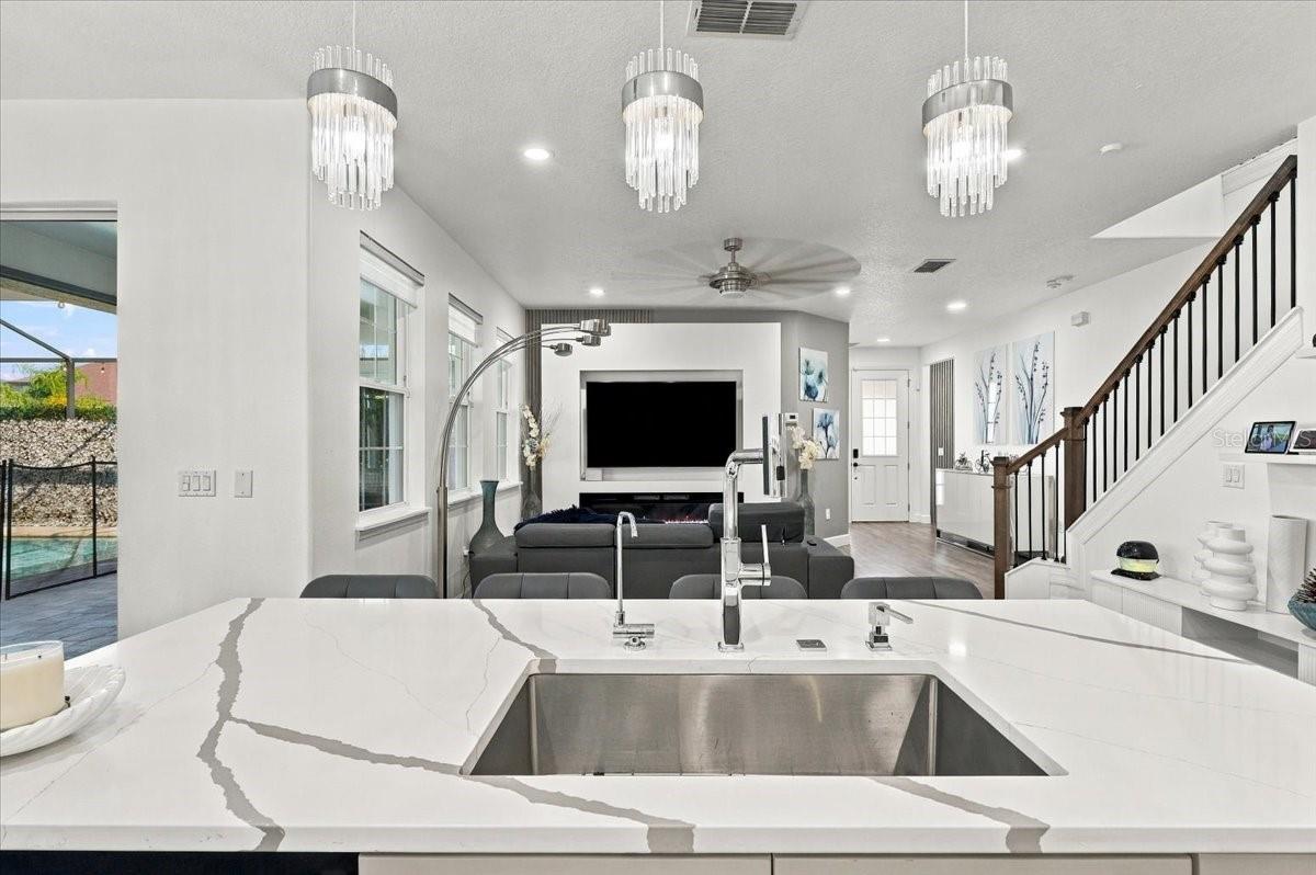 3020 Cardillino Way Property Photo 5