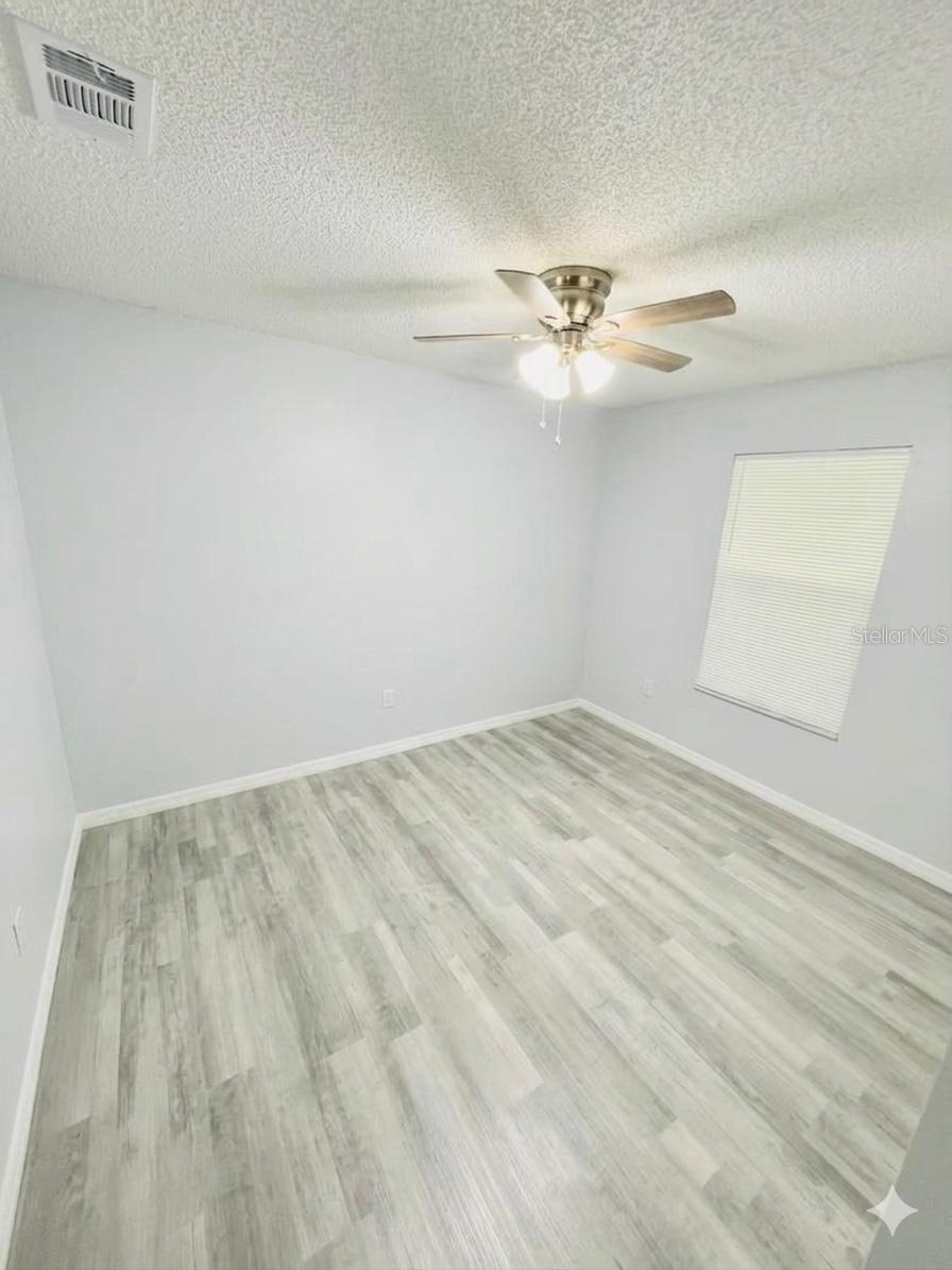 1360 Salerno Ave Se Property Photo 20