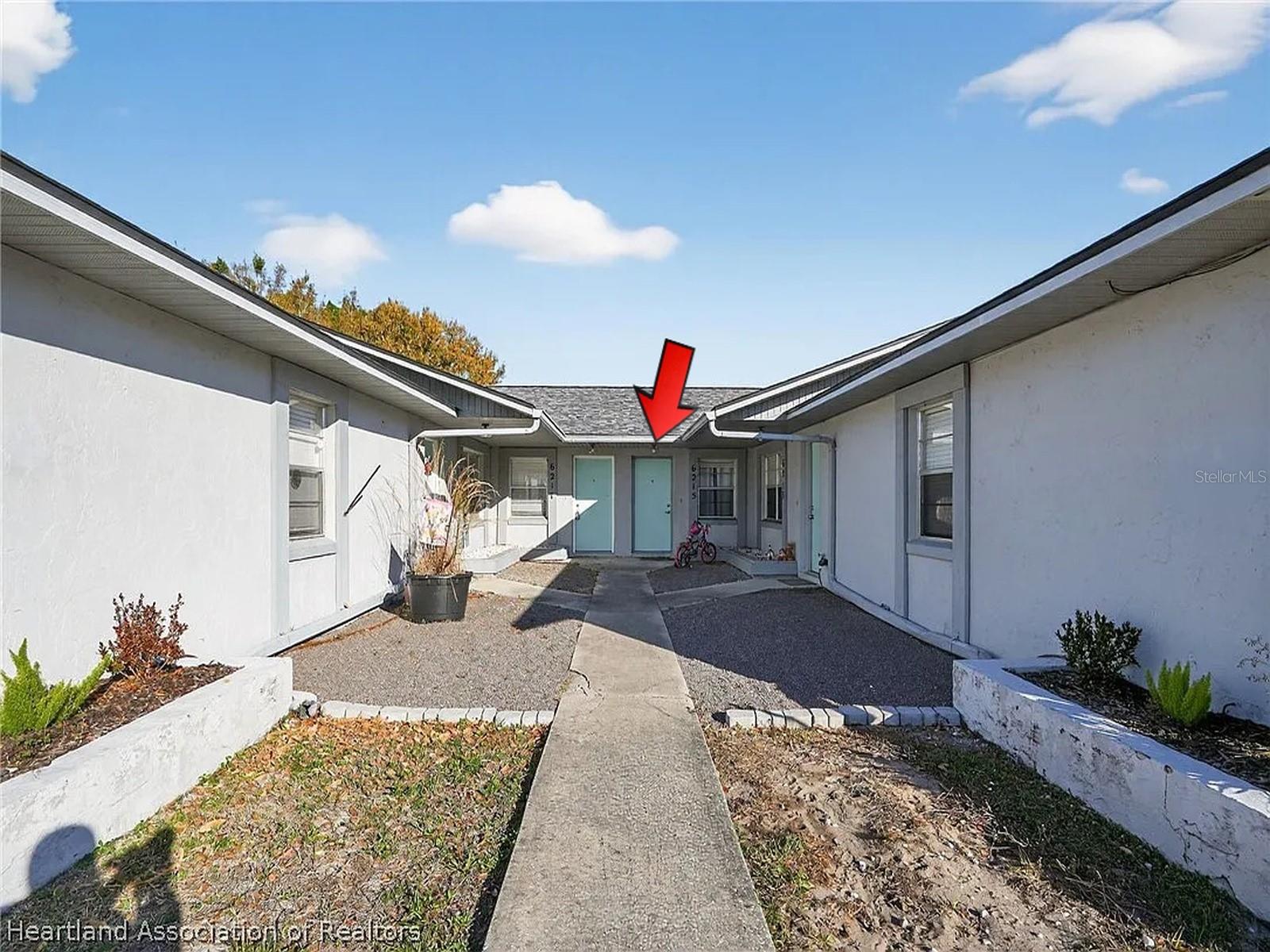 6213 Candler Ter Property Photo 1