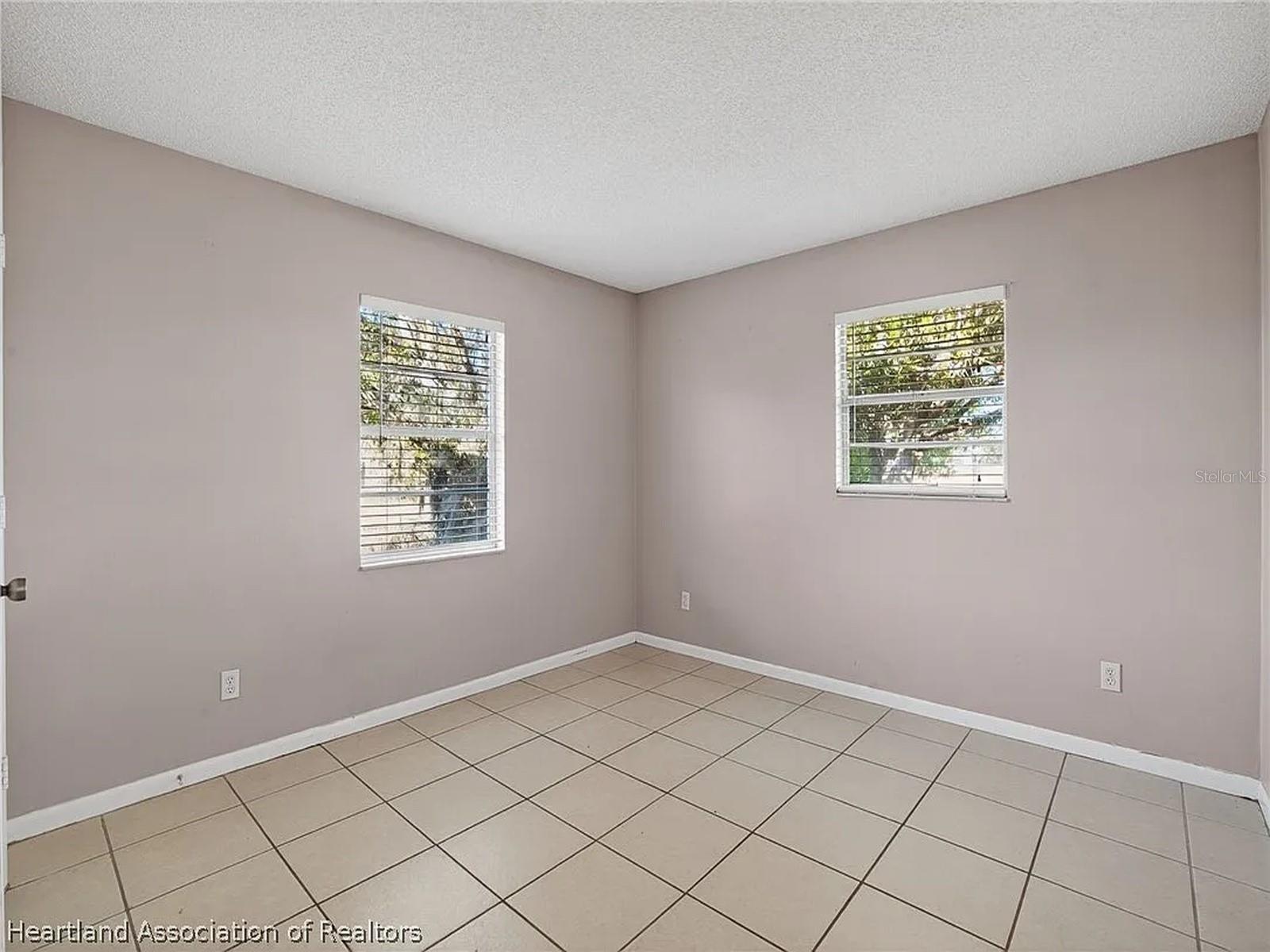6213 Candler Ter Property Photo 9