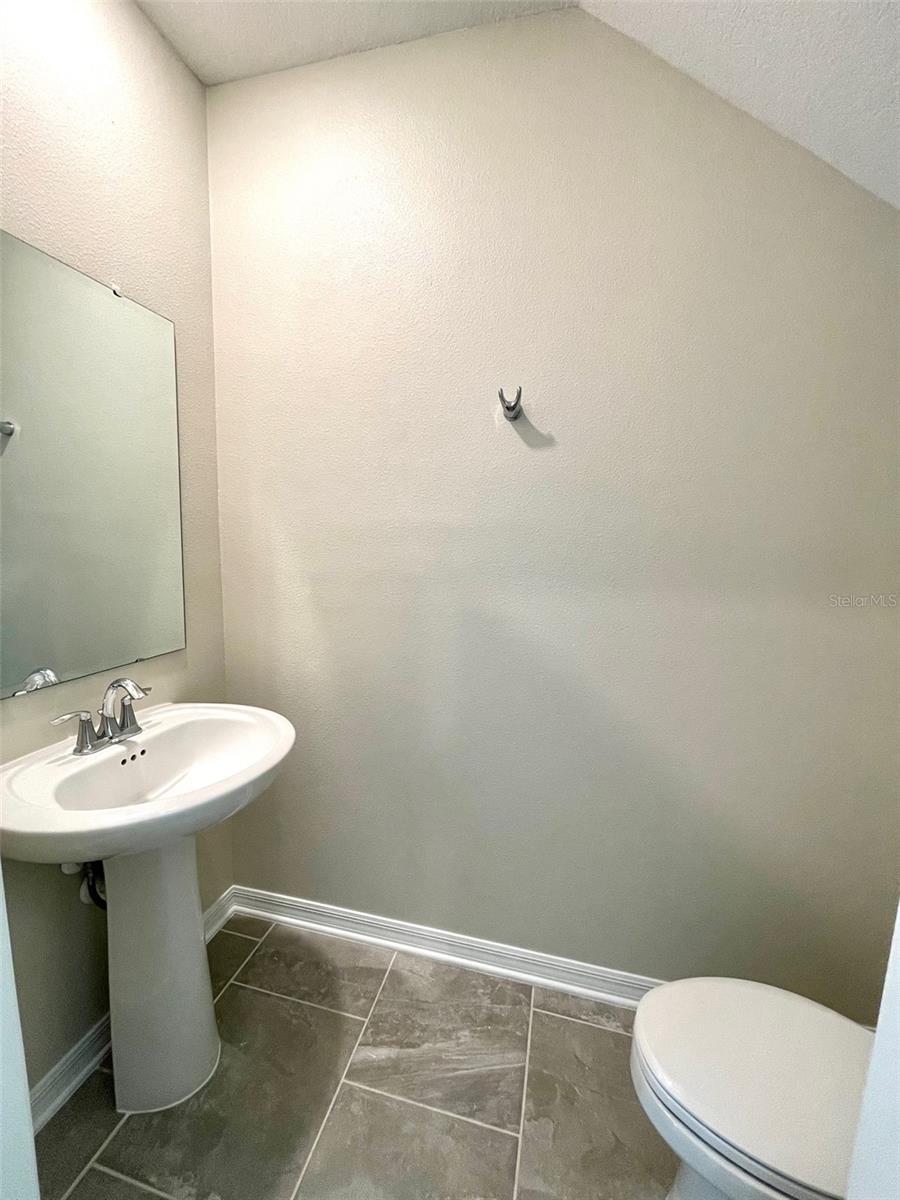 2905 Muller Oak Loop Property Photo 9