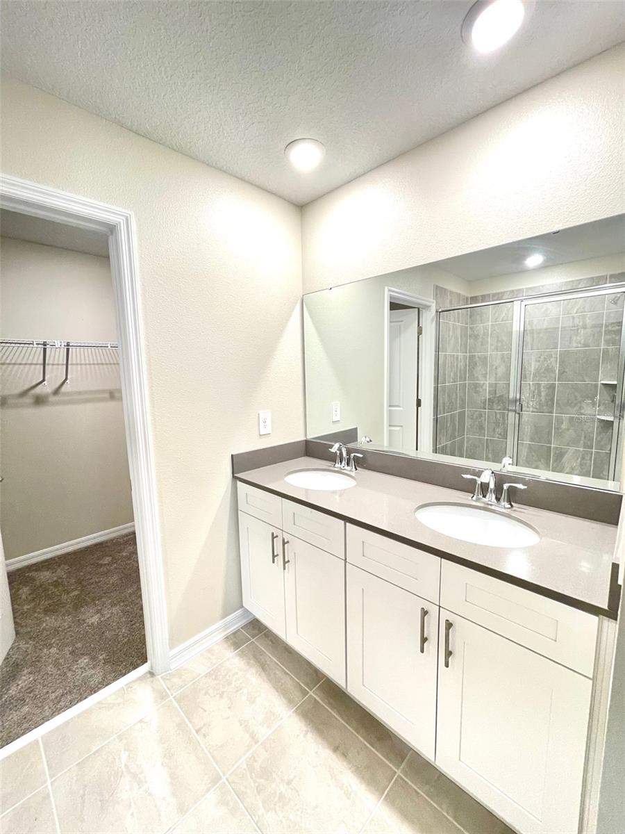 2905 Muller Oak Loop Property Photo 12