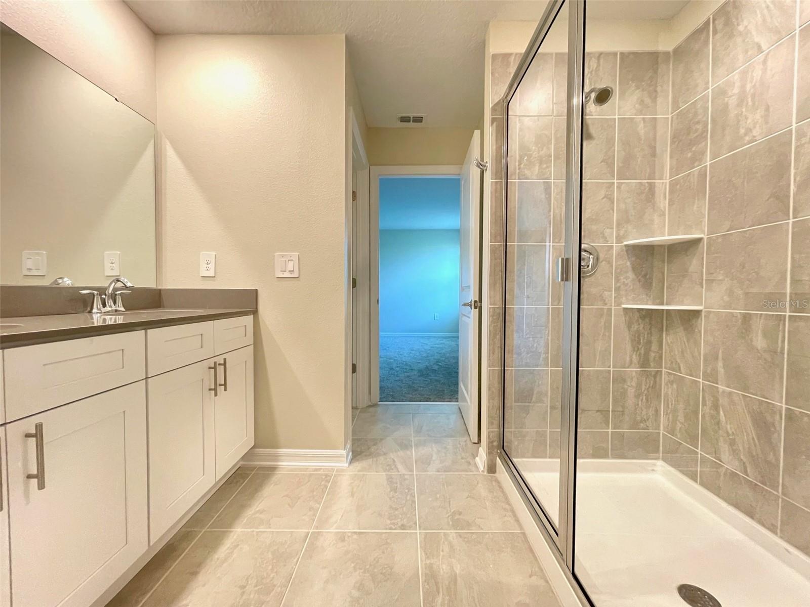 2905 Muller Oak Loop Property Photo 15