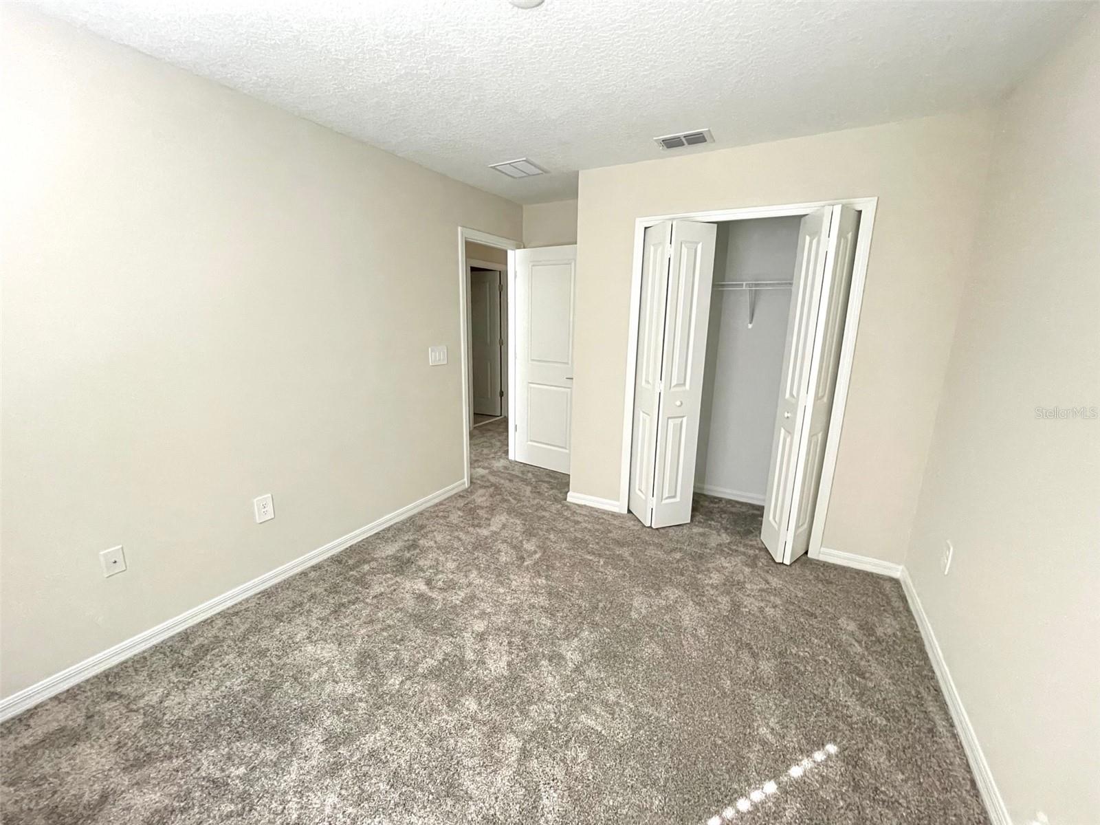 2905 Muller Oak Loop Property Photo 21