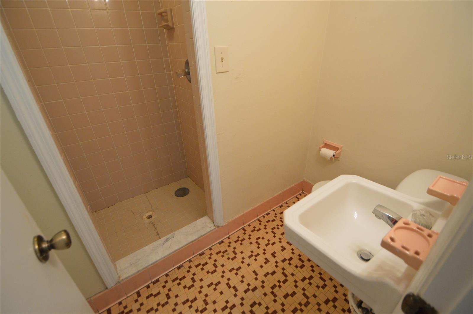 519 Vern Dr Property Photo 6