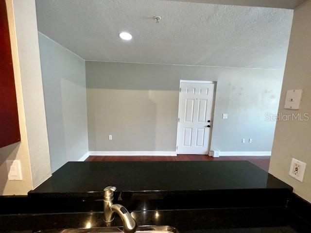 2071 Dixie Belle Dr #k Property Photo 14