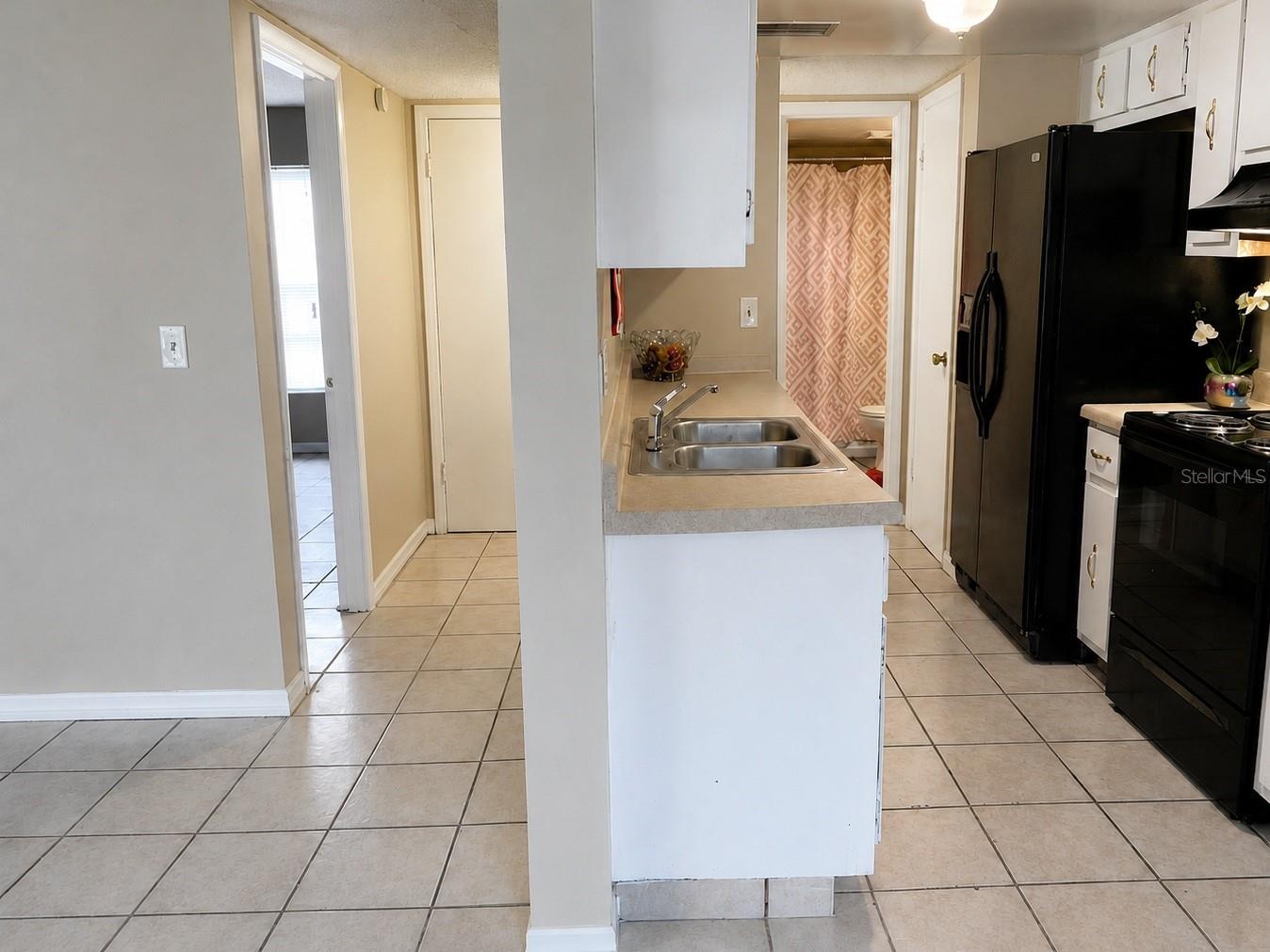 5226 Curry Ford Rd #313 Property Photo 3