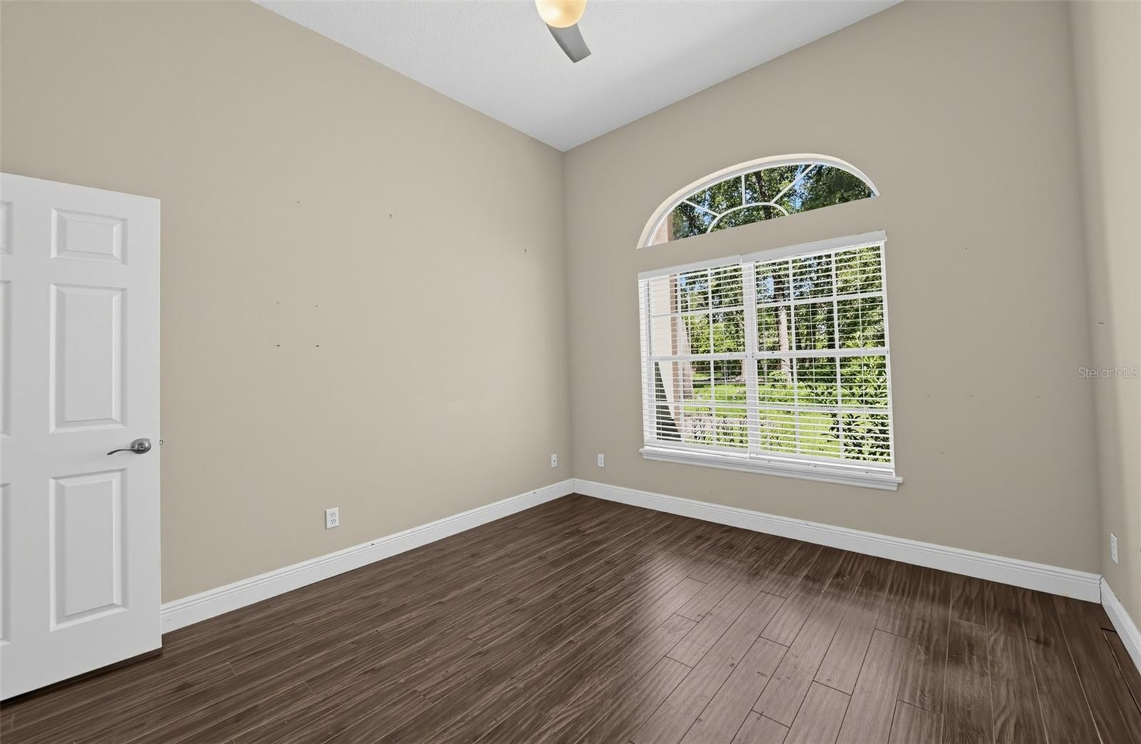 120 Ibis Rd Property Photo 19