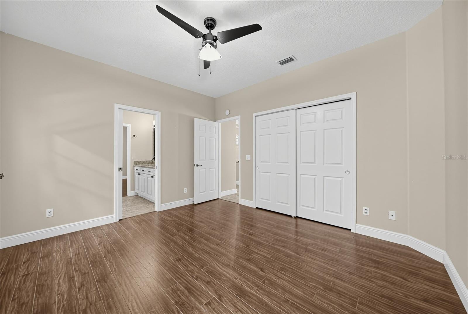 120 Ibis Rd Property Photo 23