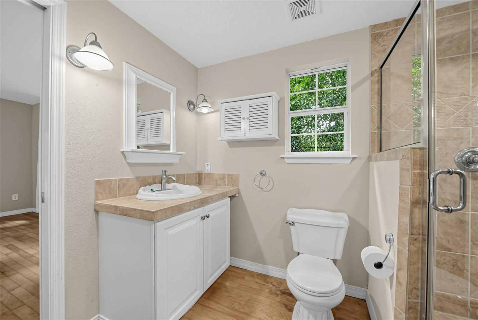 120 Ibis Rd Property Photo 27