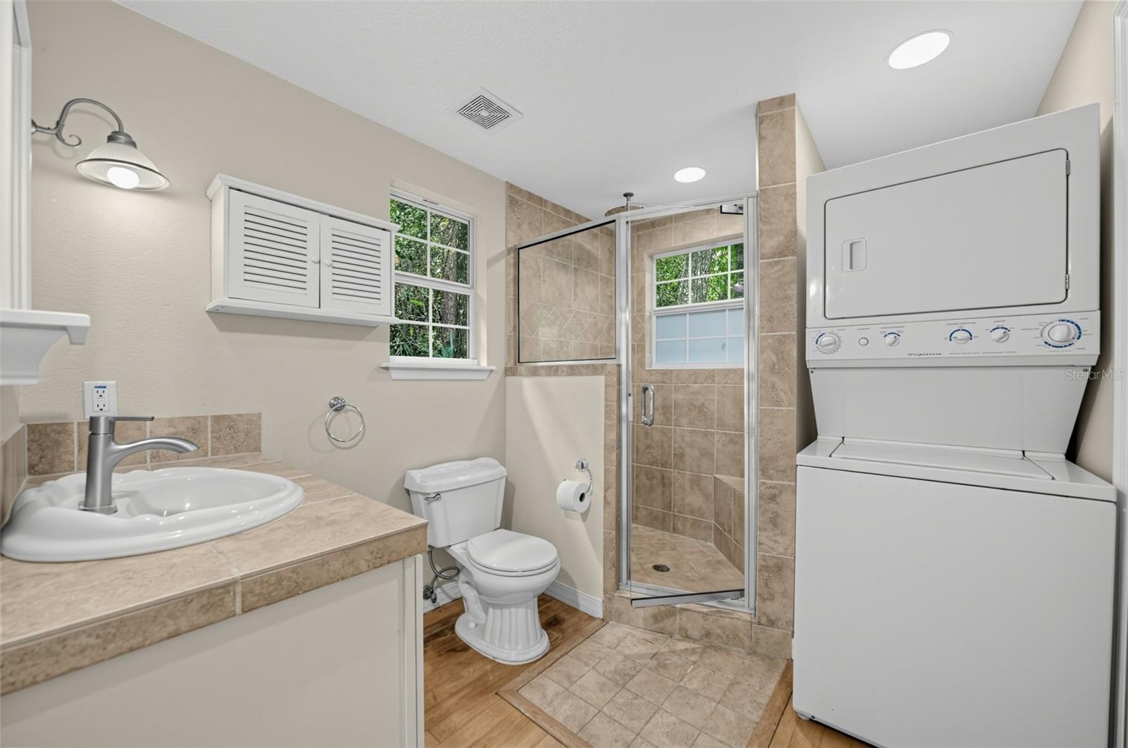 120 Ibis Rd Property Photo 28