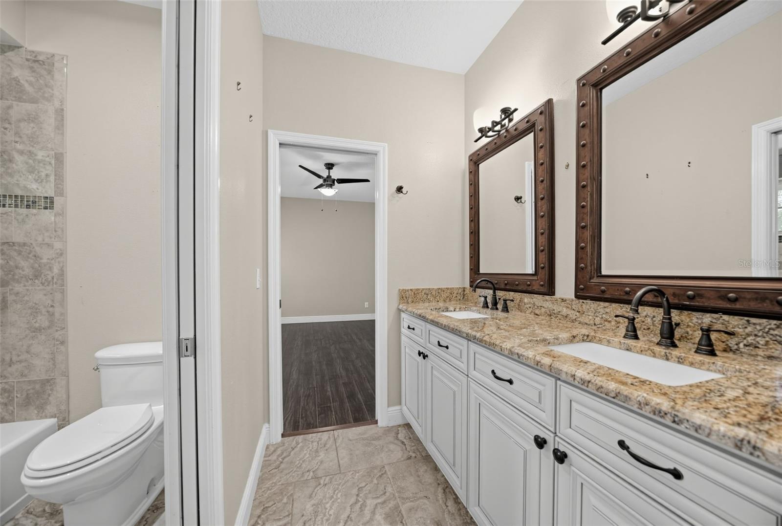 120 Ibis Rd Property Photo 29